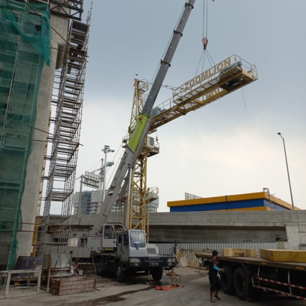 Sewa Forklift Jakarta Selatan